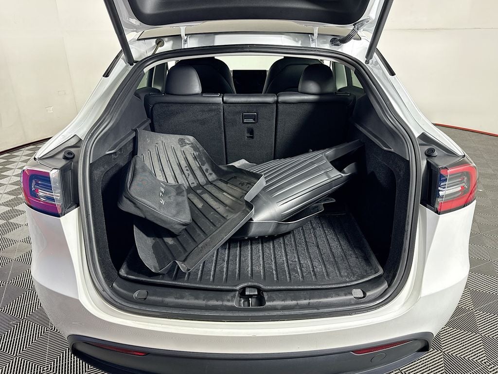 2023 Tesla Model Y Long Range AWD