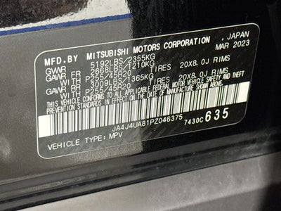 2023 Mitsubishi Outlander SE