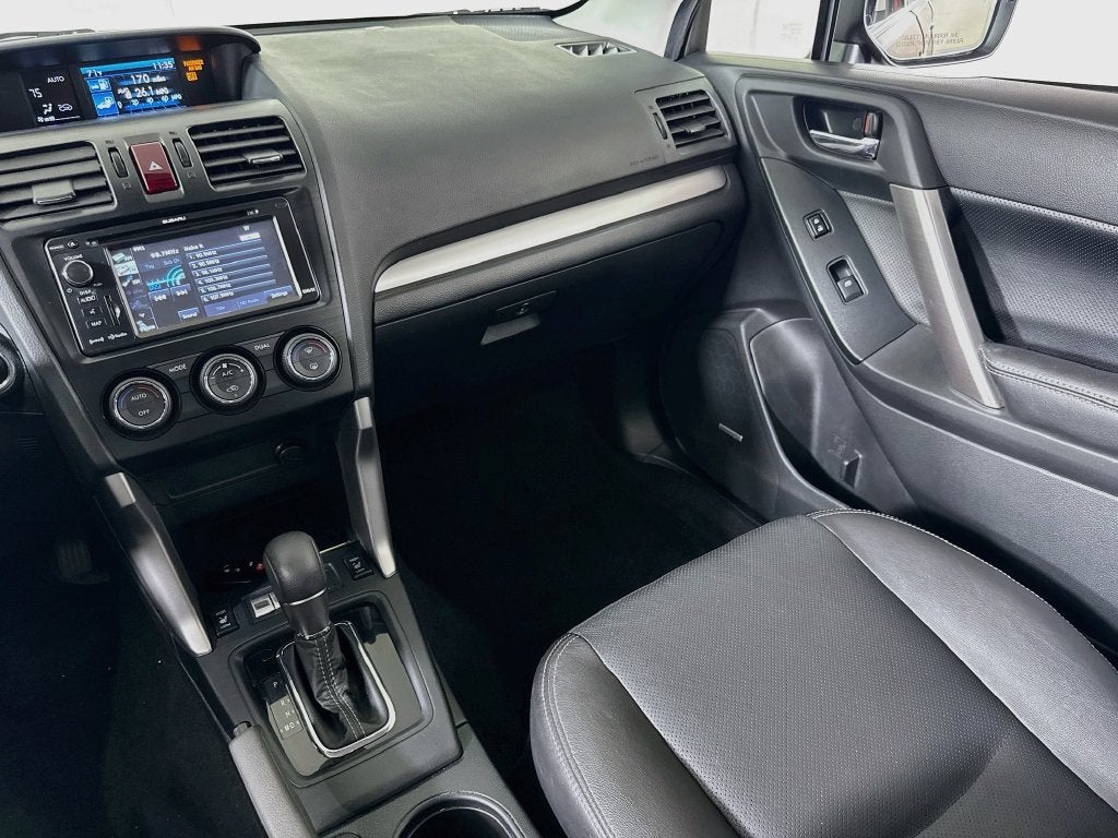 2015 Subaru Forester 2.0XT Touring 4Dr-CVT