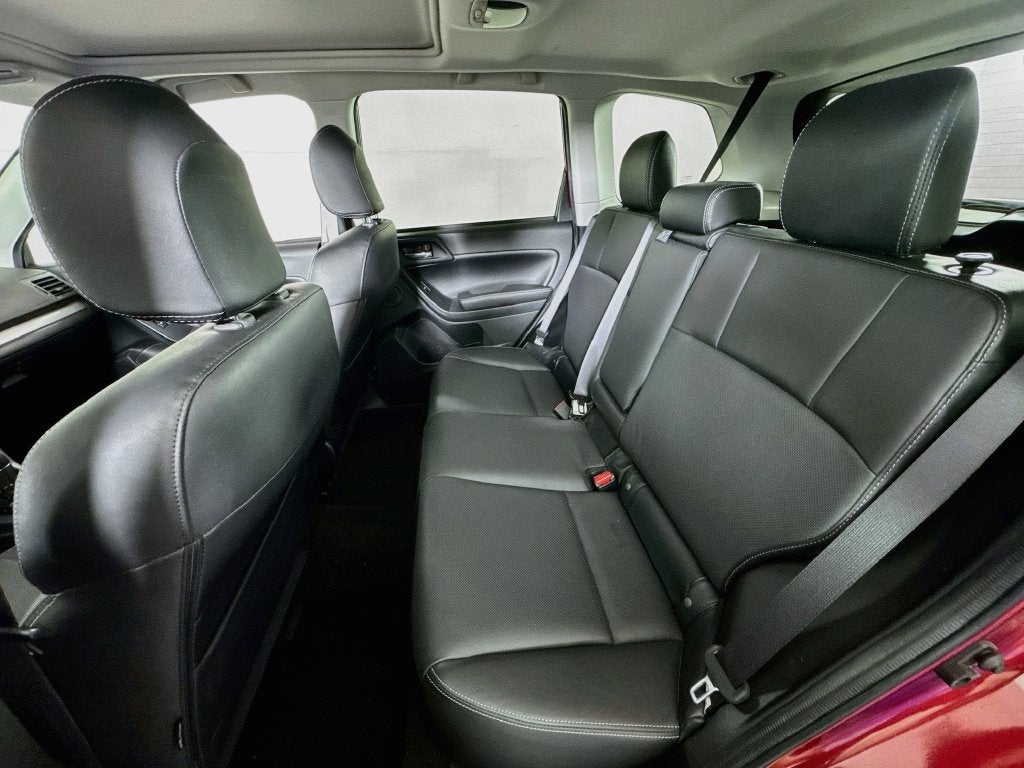 2015 Subaru Forester 2.0XT Touring 4Dr-CVT