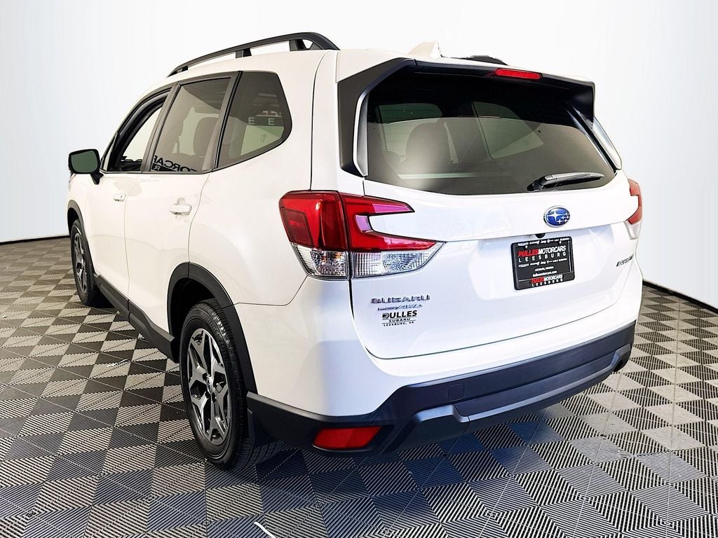 2022 Subaru Forester Premium