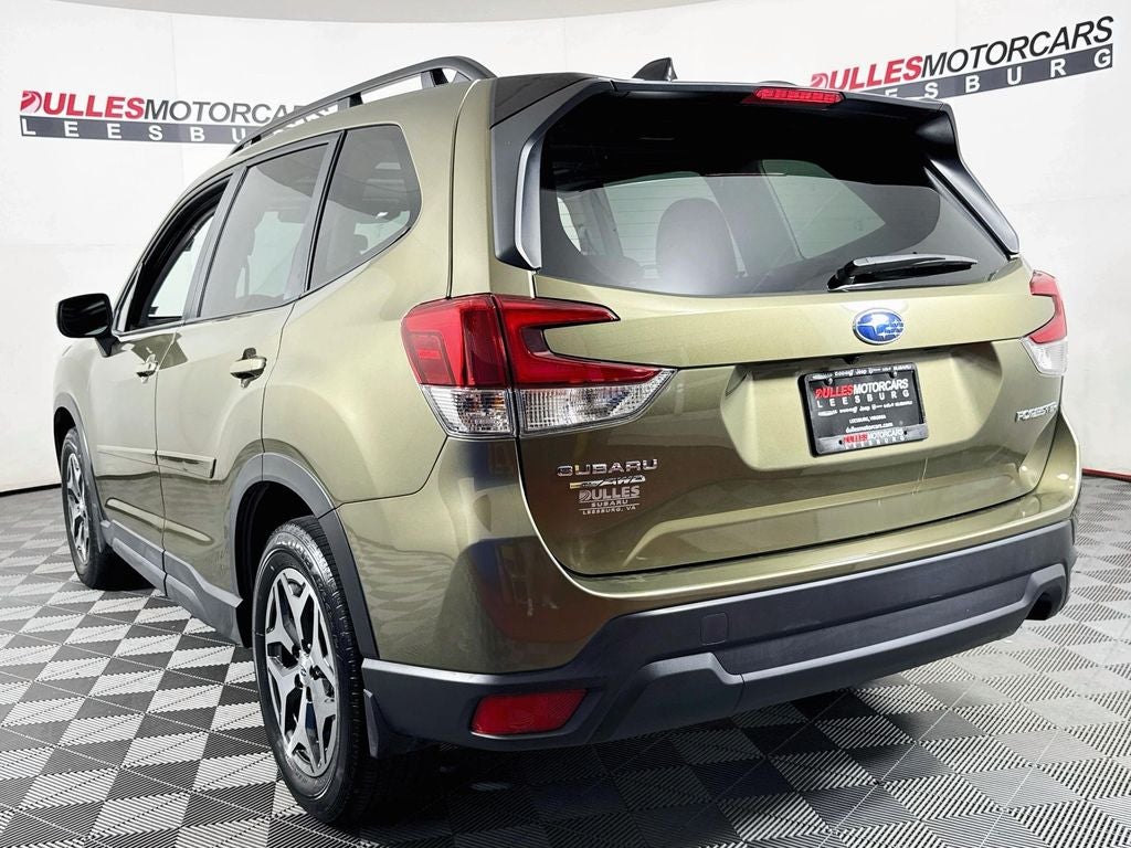 2024 Subaru Forester Premium