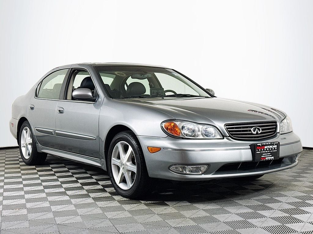 2004 INFINITI I35 Luxury