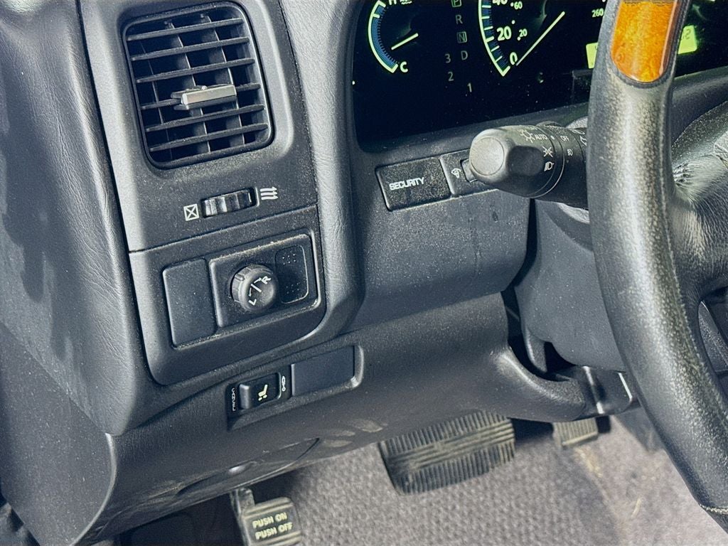 2004 INFINITI I35 Luxury