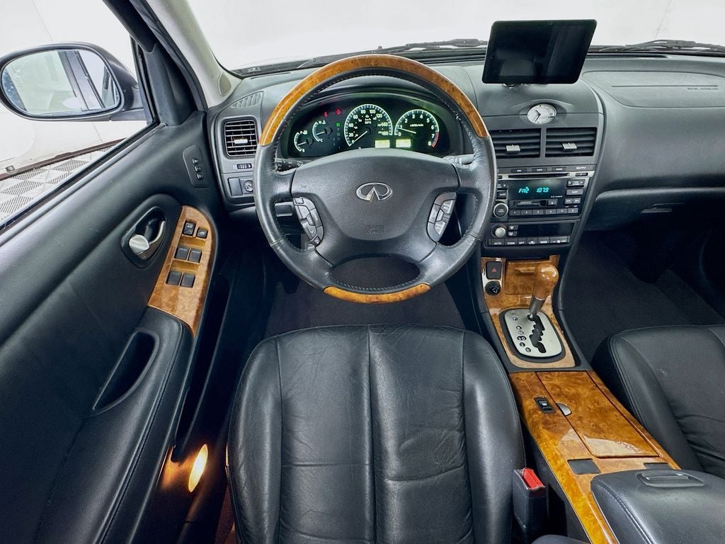 2004 INFINITI I35 Luxury