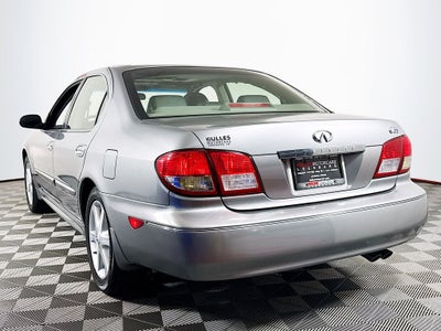 2004 INFINITI I35 Luxury