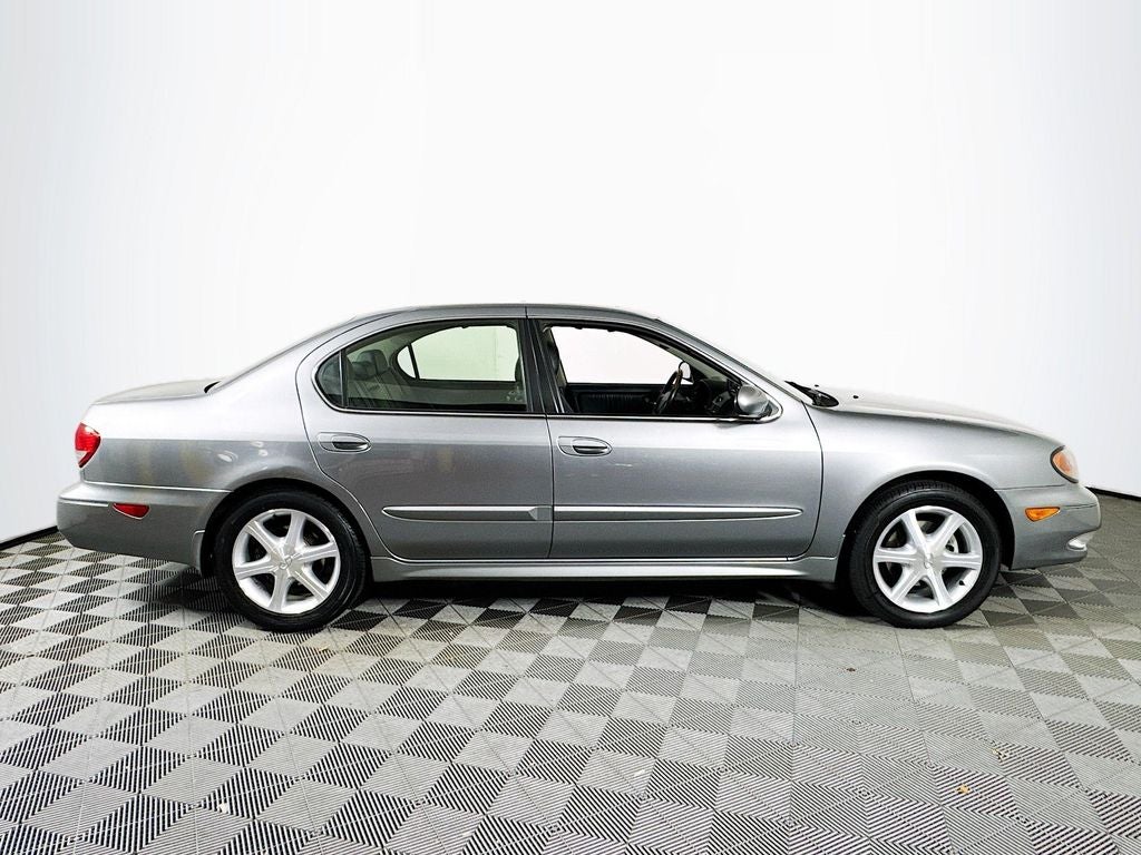 2004 INFINITI I35 Luxury