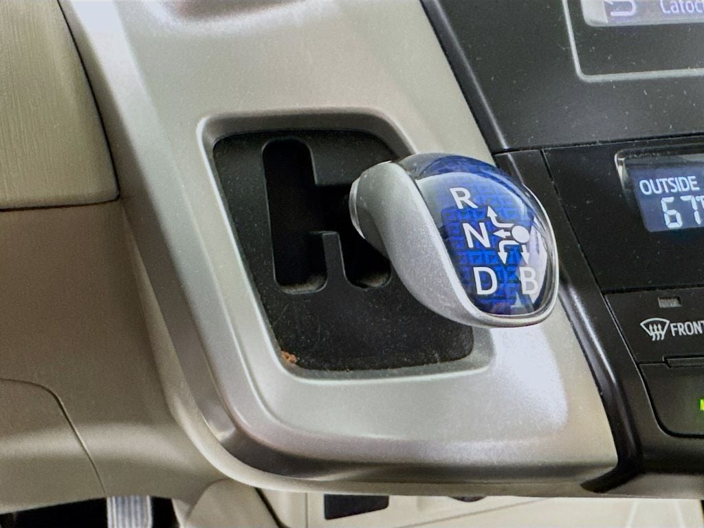 2014 Toyota Prius v Two