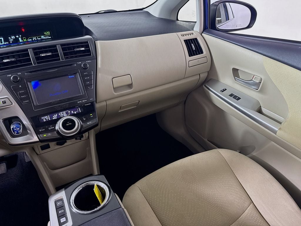 2014 Toyota Prius v Two