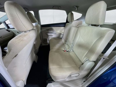 2014 Toyota Prius v Two