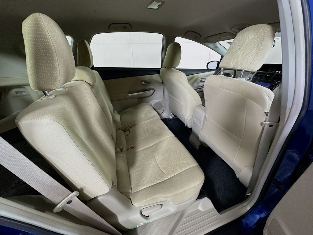 2014 Toyota Prius v Two