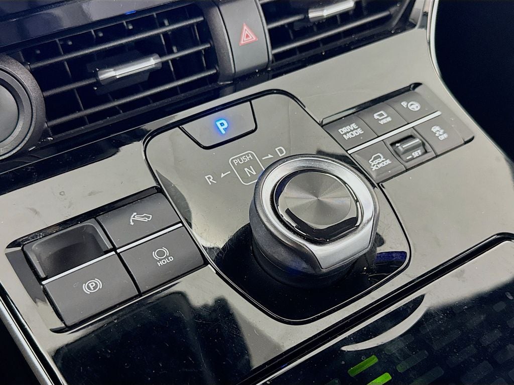 2024 Subaru Solterra Premium
