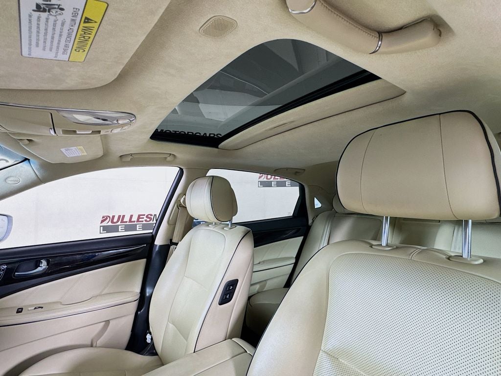 2016 Hyundai Equus Signature