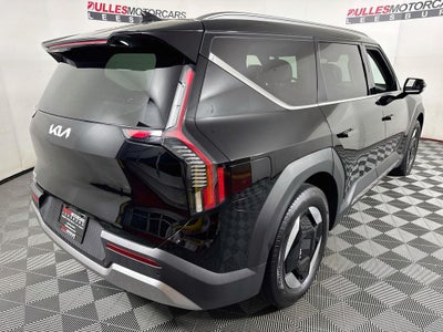 2024 Kia EV9 Wind