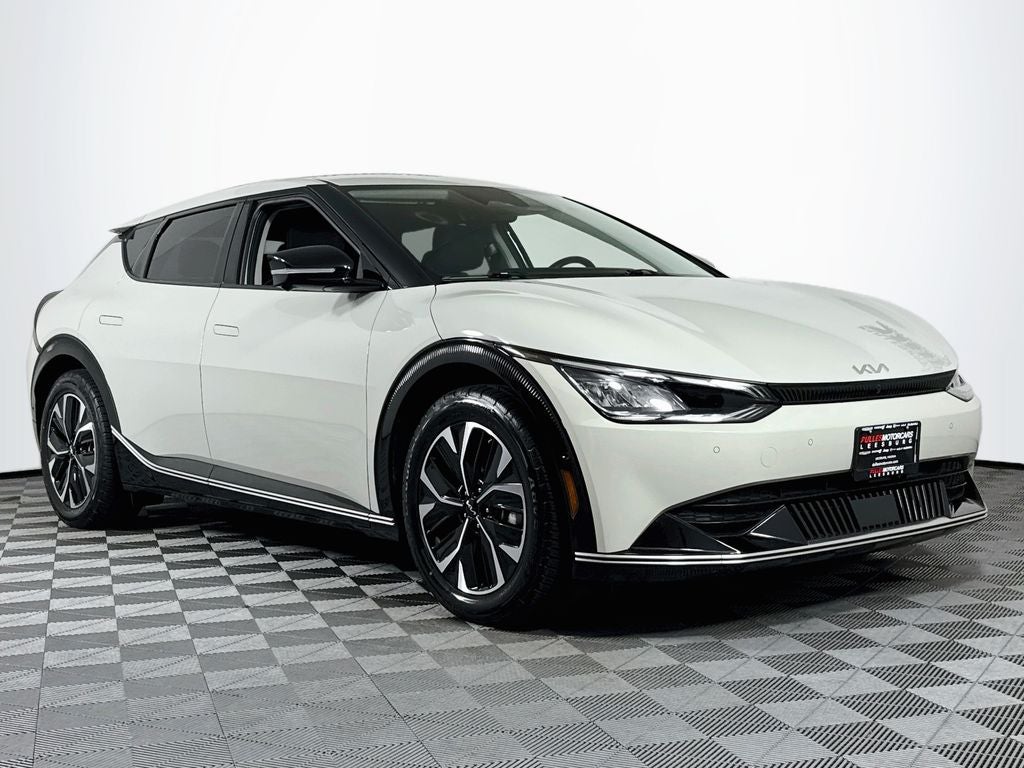 2023 Kia EV6 Wind