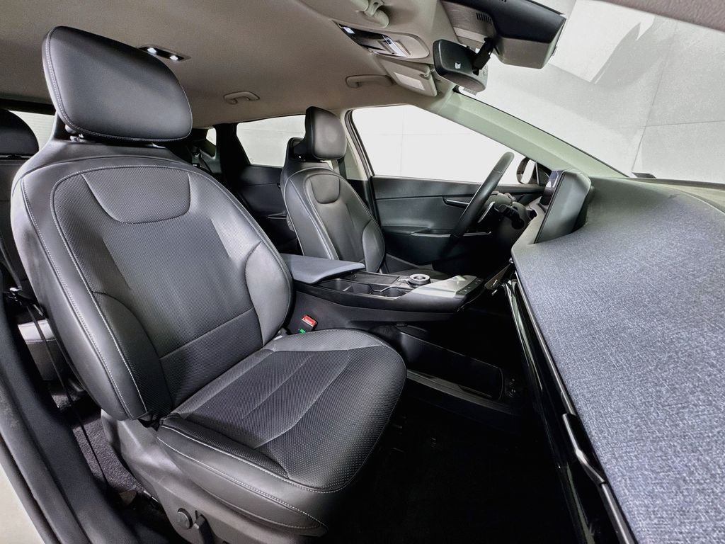 2023 Kia EV6 Wind