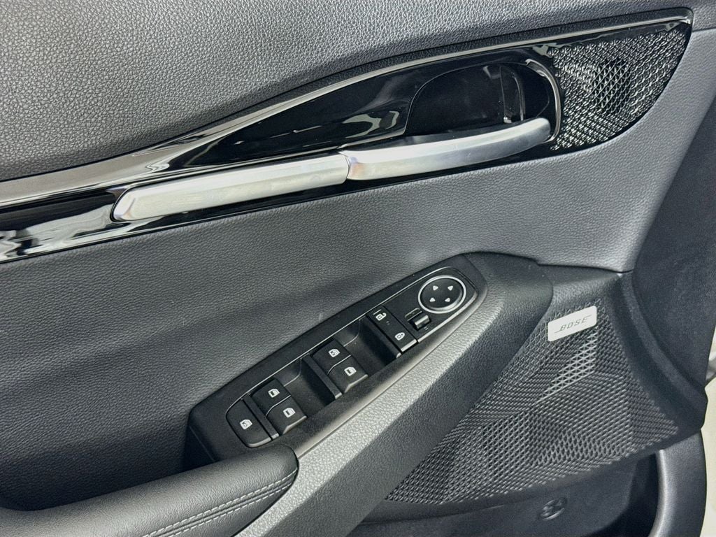 2025 Kia Seltos SX Turbo AWD