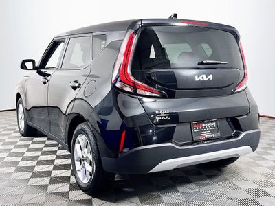 2023 Kia Soul LX Technology Pack