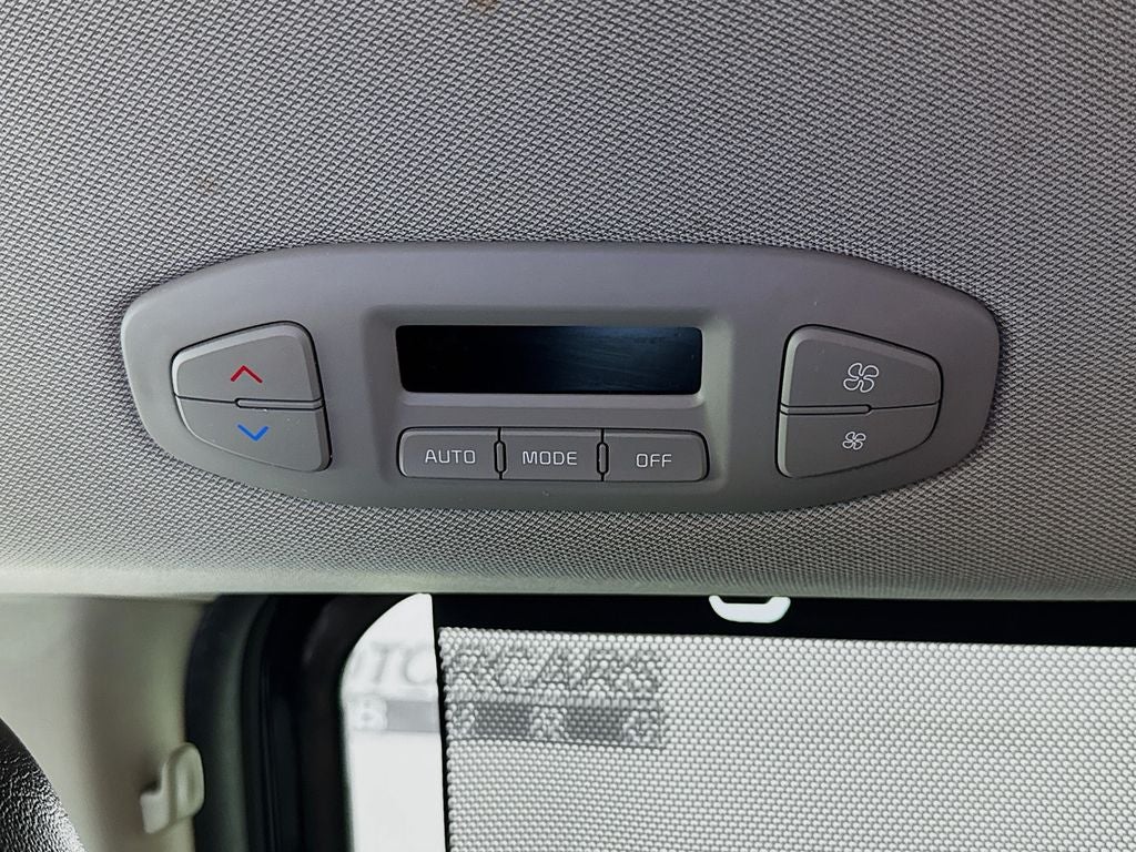 2016 Kia Sedona SXL W/MOBILITY SCOOTER LIFT