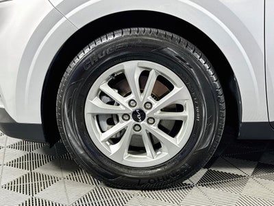 2023 Kia Carnival MPV LX