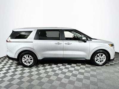 2023 Kia Carnival MPV LX