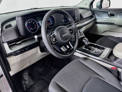 2023 Kia Carnival MPV LX