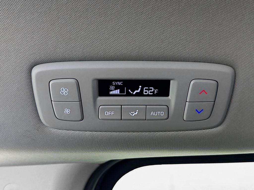 2025 Kia Carnival MPV LXS