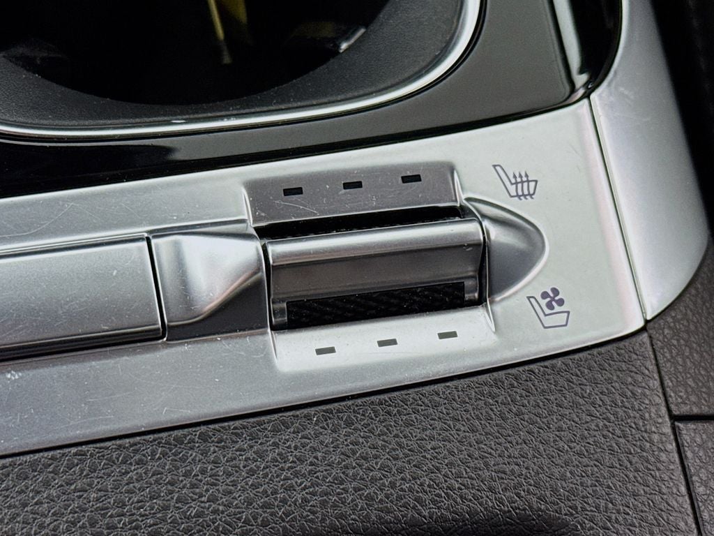 2024 Kia Carnival MPV SX
