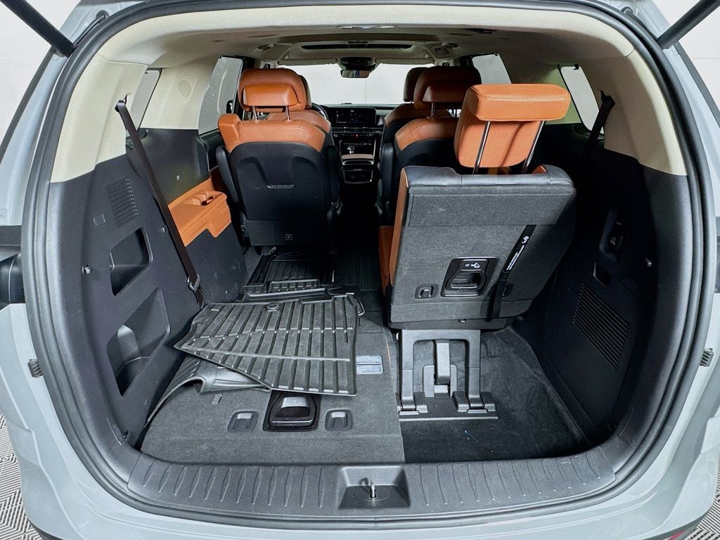 2024 Kia Carnival MPV SX Prestige Seat Package
