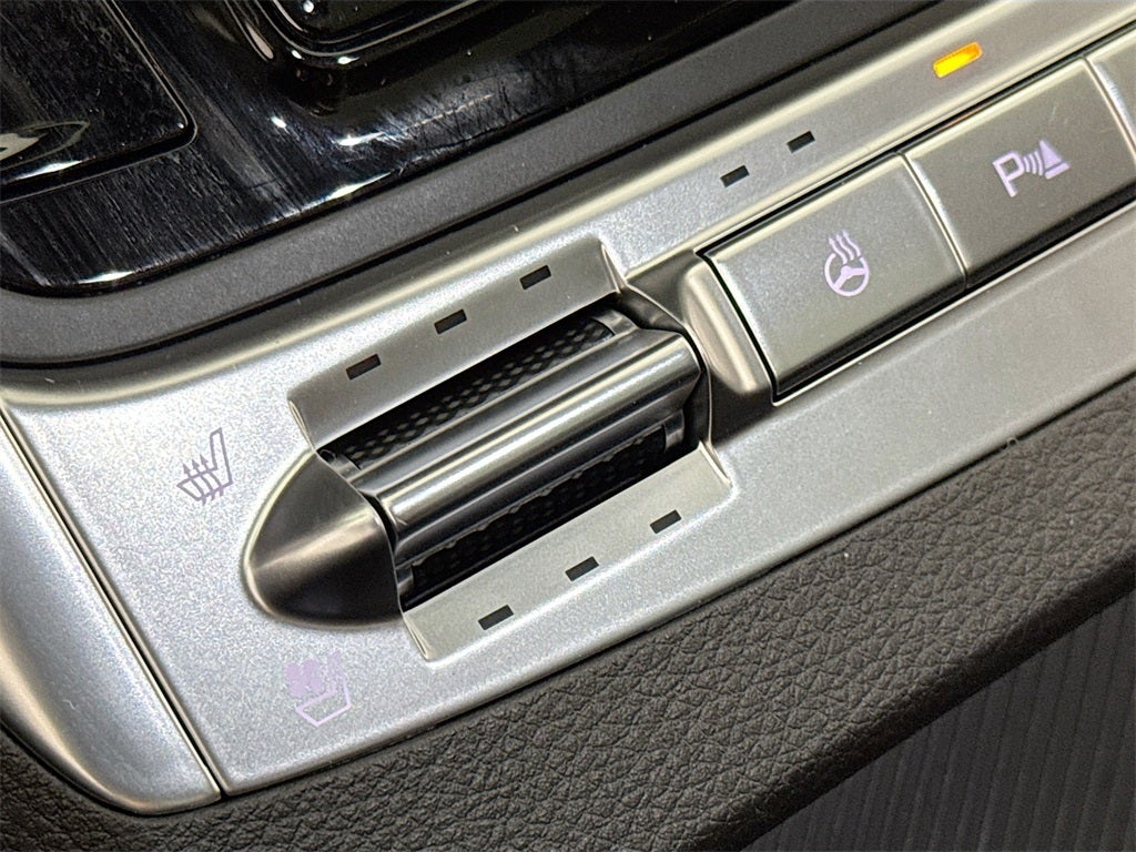 2025 Kia Carnival MPV SX Prestige