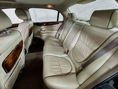 2005 Jaguar XJ Vanden Plas