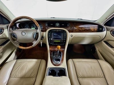 2005 Jaguar XJ Vanden Plas