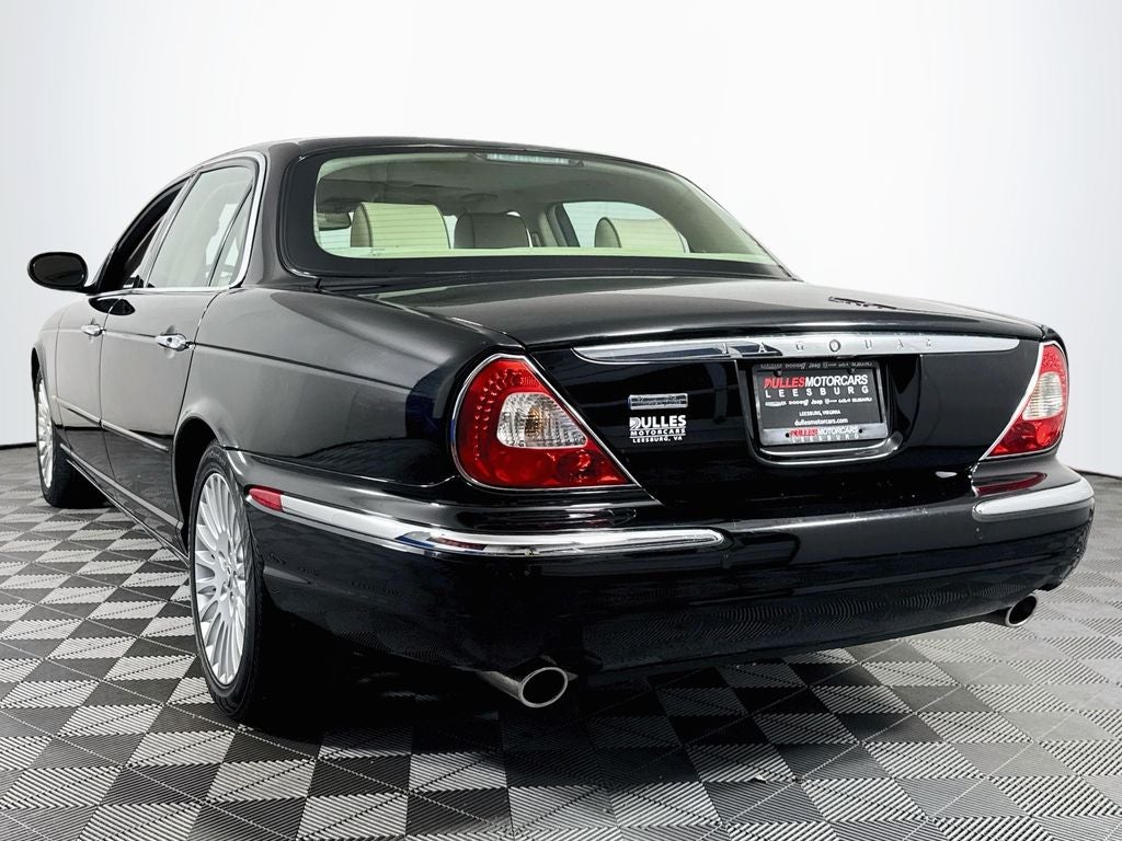 2005 Jaguar XJ Vanden Plas