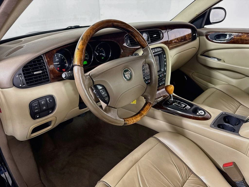 2005 Jaguar XJ Vanden Plas