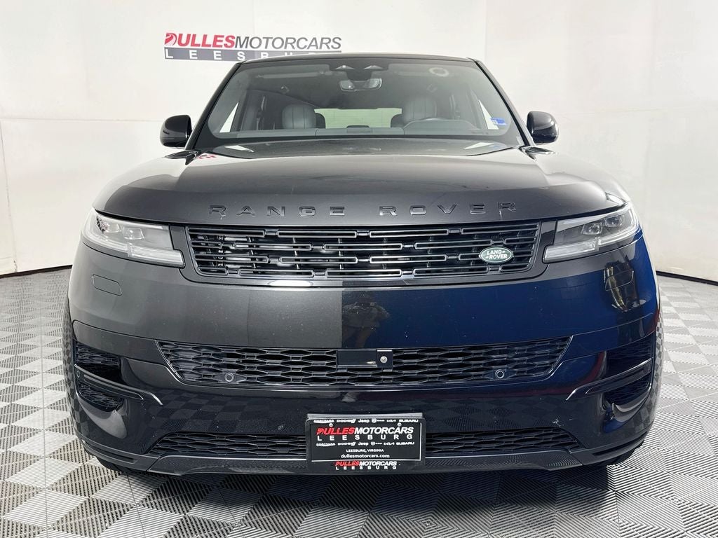 2025 Land Rover Range Rover Sport SE