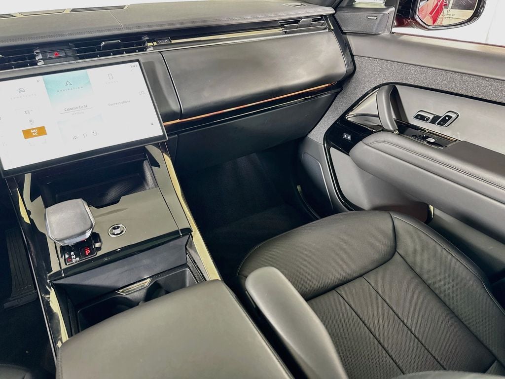 2025 Land Rover Range Rover Sport SE