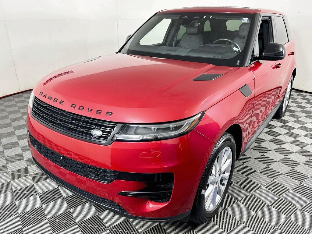 2025 Land Rover Range Rover Sport SE