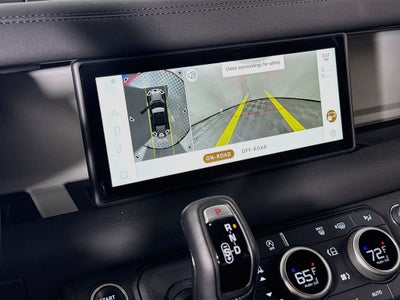 2024 Land Rover Defender X-Dynamic SE