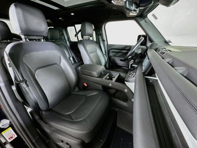 2024 Land Rover Defender X-Dynamic SE
