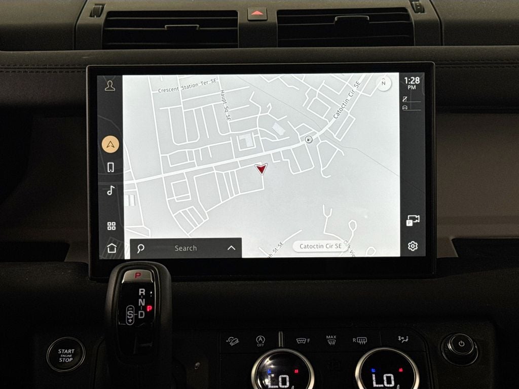 2025 Land Rover Defender 110 P300