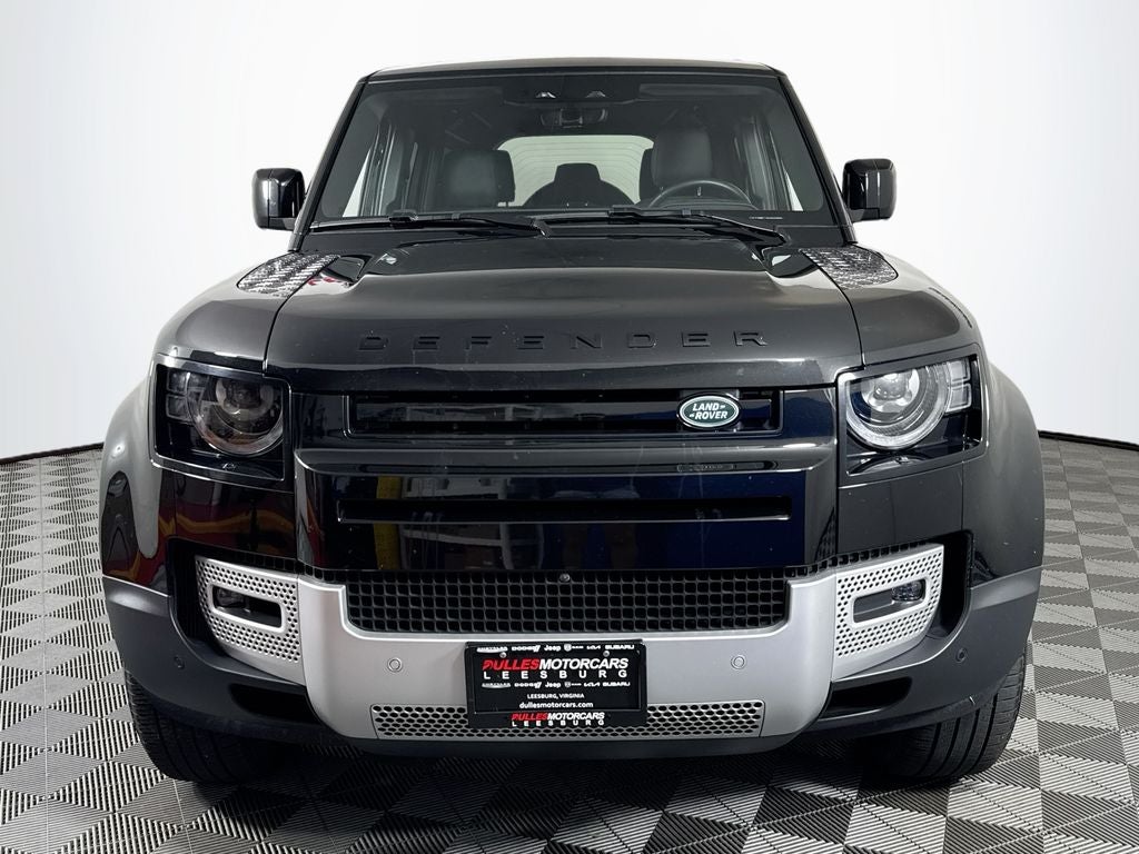 2025 Land Rover Defender 110 P300