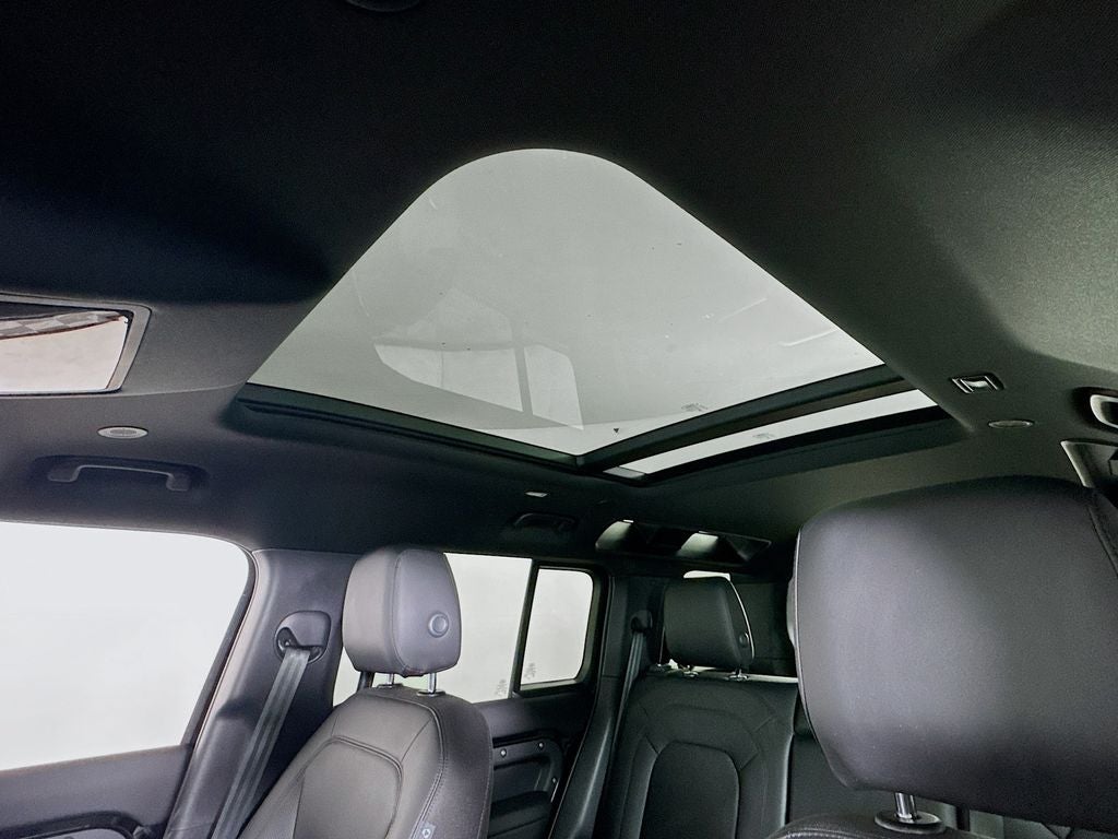 2025 Land Rover Defender S