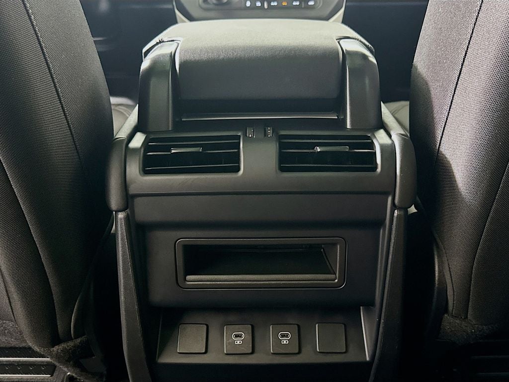 2025 Land Rover Defender S