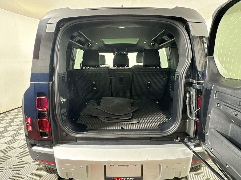 2025 Land Rover Defender S