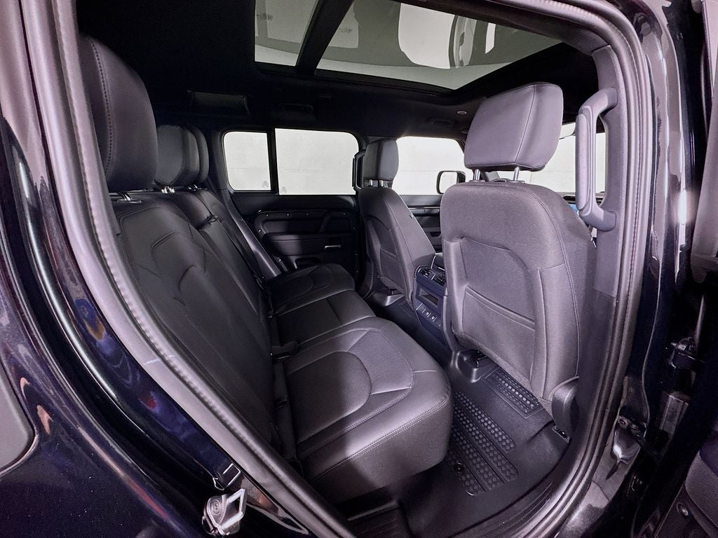 2025 Land Rover Defender S