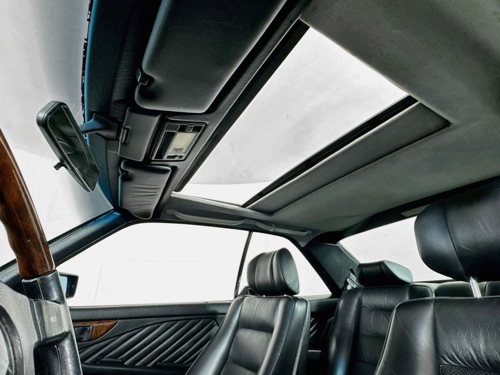 1989 Mercedes-Benz 500-Class 560 SEC