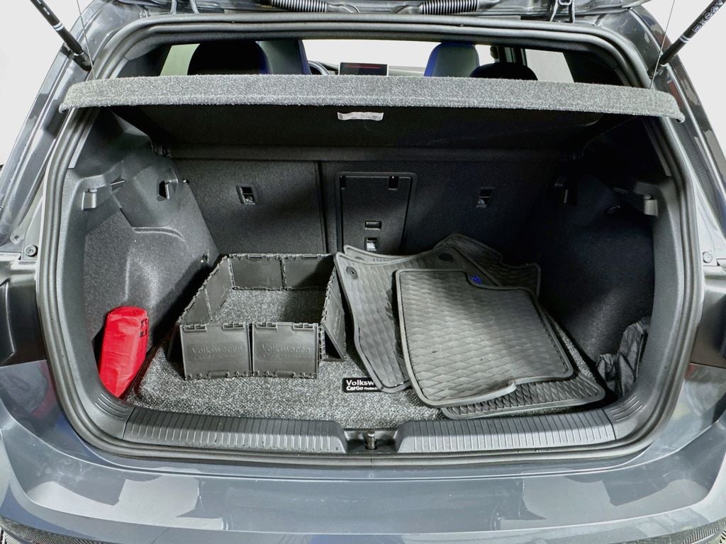 2026 Volkswagen Golf R 2.0T