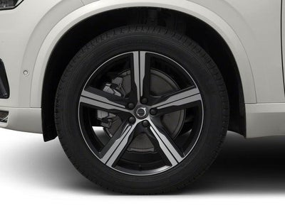 2017 Volvo XC90 T6 R-Design