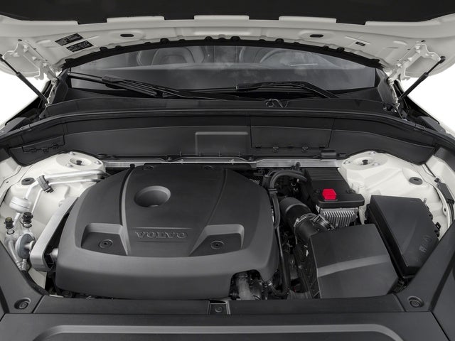 2017 Volvo XC90 T6 R-Design