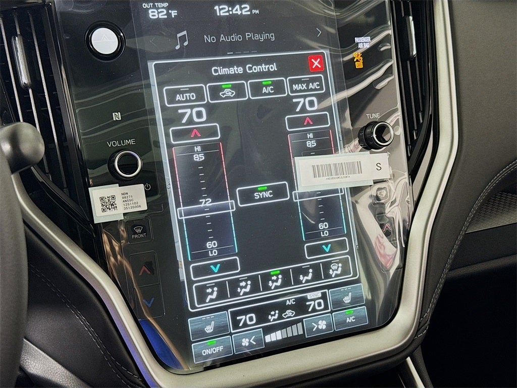 2025 Subaru LEGACY Premium